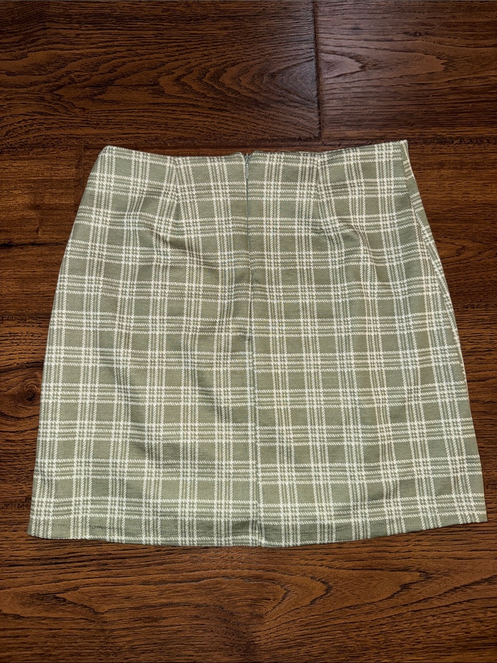 Full Tilt Olive Green and White Plaid Mini Skirt - Picture 3 of 3
